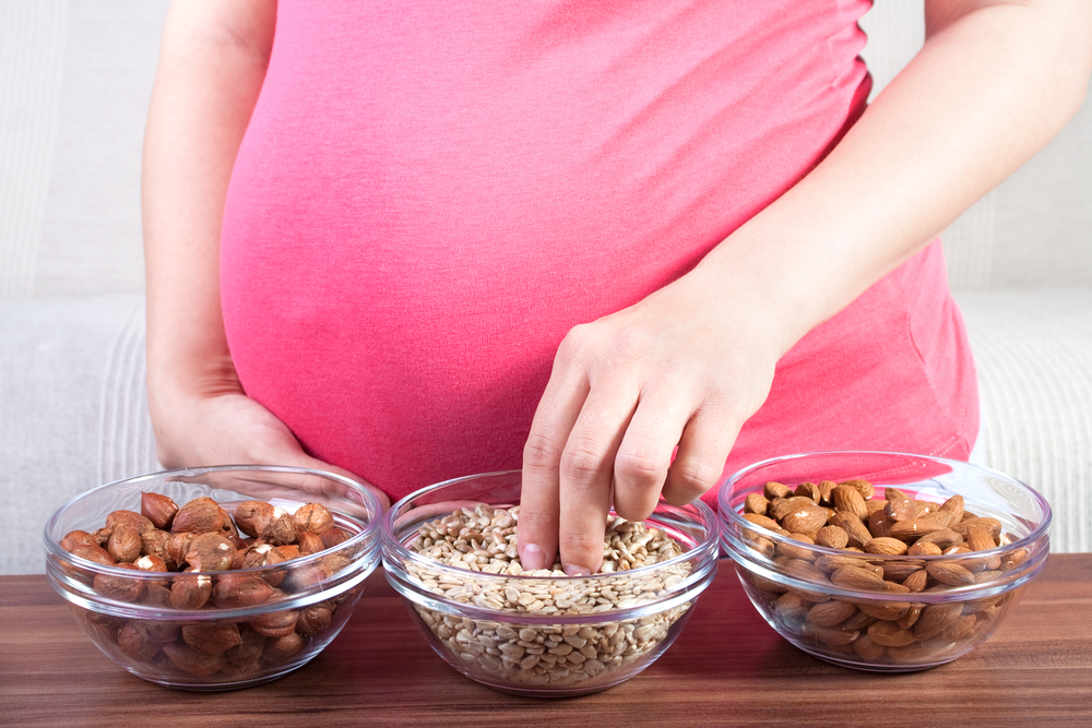 Фундук при беременности сокращает вероятность астмы у младенца
